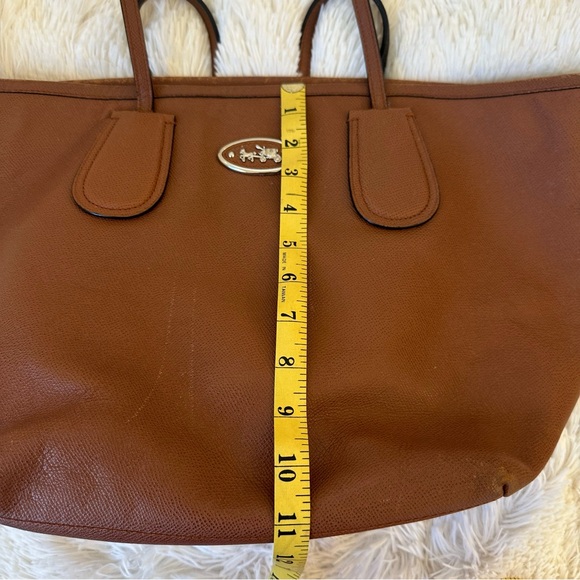 Coach Tan Leather Large Taxi Tote Bag - Picture 15 of 16